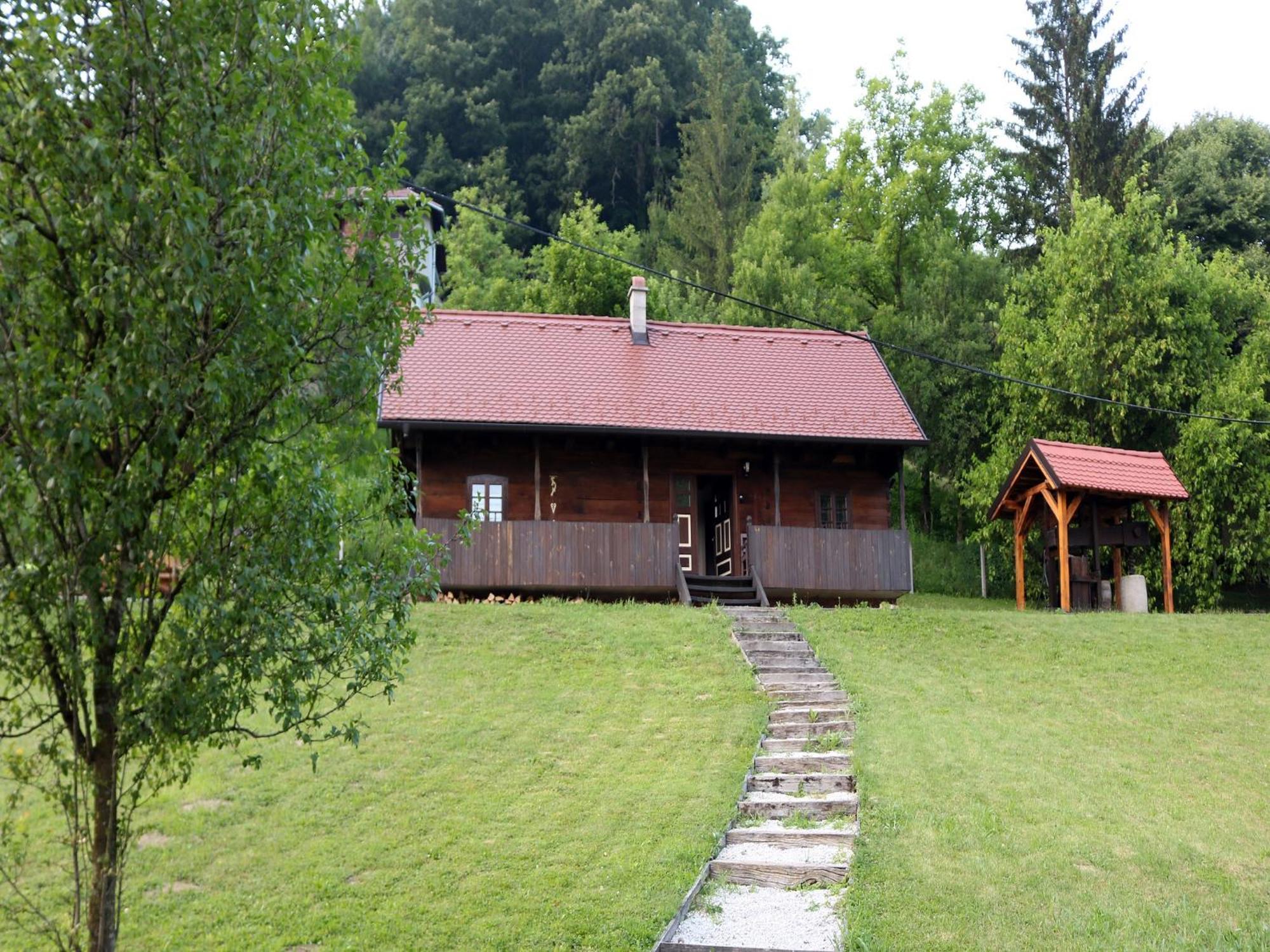 Tradicionalna Zagorska Drvena Kuca Stara Murva Tuheljske Toplice Exterior photo